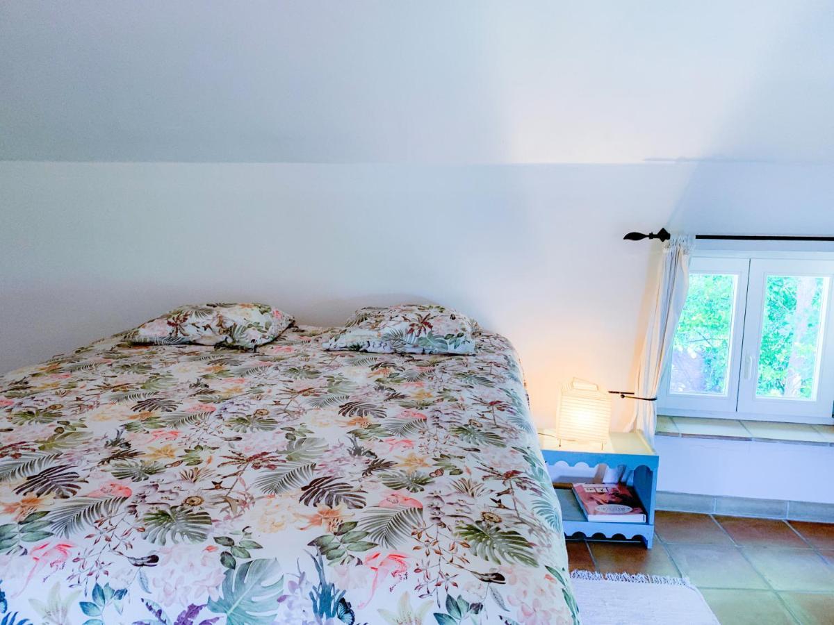 Holiday Home Les Plachettes Flobecq Exterior photo